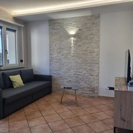 아파트 Vacanze Chabloz Nel Cuore Della Valle D'aosta 누스